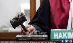 Dua Oknum ASN Pelaku Pungli Dihukum 14 Bulan Penjara - JPNN.com