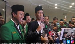 Begini Cara Romi Menyanjung Jokowi di Mukernas PPP - JPNN.com