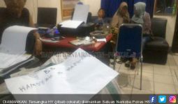 Bu HY, PNS Dinkes Tertangkap Basah Simpan 80 Ribu Pil Haram - JPNN.com