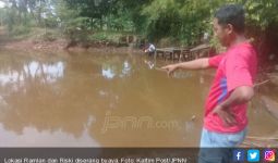 Cari Ikan, Ramlan dan Riski Malah Nyetrum Buaya, Hampir Sajaaaa... - JPNN.com