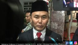 Gubernur Marah, Tutup Pintu, Anak Buah Telat Dilarang Masuk - JPNN.com