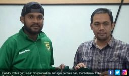 Fandry Imbiri: Persebaya Harus Menang - JPNN.com