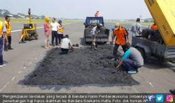 Perpindahan Calon Jemaah Haji dari Bandara Halim ke Soetta Berjalan Lancar - JPNN.com