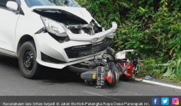 Motor vs Mobil, Mahasiswa Sekarat, Ini Fotonya - JPNN.com