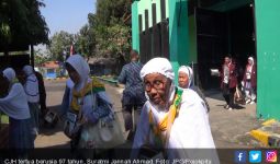 Subhanallah..Nenek 97 Tahun Termasuk Calon Jemaah Haji di Surabaya - JPNN.com