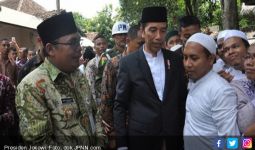Menurut Boni, Isu-isu Ini Sengaja Ditebar untuk Menyerang Jokowi - JPNN.com