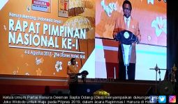 Dukung Jokowi Maju Pilpres 2019, Hanura Janji Tak Akan Menggunting Dalam Lipatan - JPNN.com
