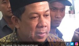 Fahri Hamzah: Bawa Pak Jokowi ke Atas Panggung - JPNN.com