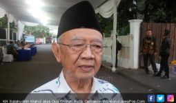 Gus Sholah Tak Tertarik Dukung Putri Gus Dur di Pilgub Jatim - JPNN.com