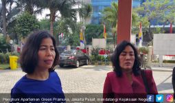 Dukung Acho, Penghuni Apartemen Green Pramuka Sambangi Kejari Jakpus - JPNN.com