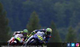 Telat Masuk Pit, Valentino Rossi Berbagi Sebutan Keledai dengan Timnya - JPNN.com