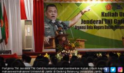 Panglima TNI: Mahasiswa Harus Optimistis Wujudkan Mimpi Besar - JPNN.com