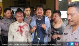 Perampokan di Pegadaian, TNI Duel dengan Pelaku, Pistol Terjatuh, Dramatis... - JPNN.com