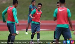 Evan Dimas Sebut Myanmar akan Andalkan Kecerdikan Pemain Gelandangnya - JPNN.com