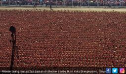 Luar Biasa! 12.262 Orang Menarikan Tari Saman, Pecahkan Rekor MURI - JPNN.com