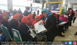 Siti Fausiah Bagikan Langsung Informasi MPR Saat Sidang Tahunan - JPNN.com