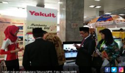 Yakult, Pertama Kali Bisa Jualan di Sidang Tahunan MPR - JPNN.com