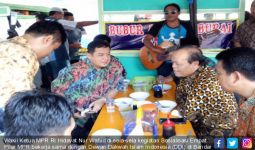 Di Lampung, Hidayat Ajak Komponen Bangsa Mensyukuri Nikmat Kemerdekaan - JPNN.com