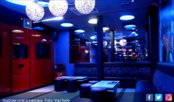 ABG Dipekerjakan di Tempat Karaoke, Semalam Rp 75 Ribu - JPNN.com