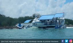 Diterjang Badai, Kapal Pengangkut 14 Turis Kandas di Perairan Mentawai - JPNN.com