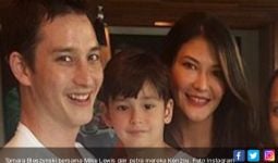 Mike Lewis Didesak Anak untuk Segera Menikah Lagi - JPNN.com