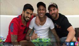 Perang Dingin! Barcelona Tuntut Neymar, Messi Malah Pasang Foto Ini - JPNN.com