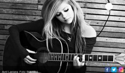Lima Tahun Menghilang, Avril Lavigne Segera Rilis Album Baru - JPNN.com