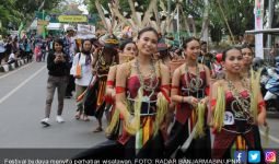 Festival Pasar Terapung Istimewa, Kalsel Optimistis Gaet 1 Juta Travelista - JPNN.com