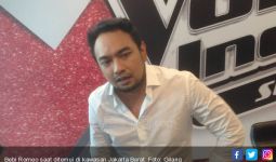 Bebi Romeo Tak Berminat Ciptakan Lagu Kampanye - JPNN.com