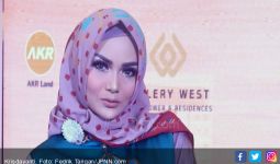 Krisdayanti Sarankan Siti Nurhaliza Baca Alquran Surah Yusuf - JPNN.com