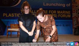 Danone Aqua dan H&M Indonesia Luncurkan Program Bottle2Fashion - JPNN.com