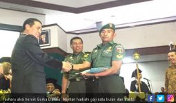 Mentan Hadiahkan 1 Bulan Gaji dan Traktor buat Serka Darwis - JPNN.com