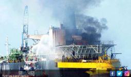 Polisi: 20 ABK Tanker Terbakar di Balikpapan Warga Tiongkok - JPNN.com