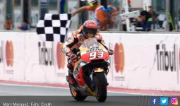 Supertegang! Marquez Juara MotoGP Australia, Rossi Kedua - JPNN.com