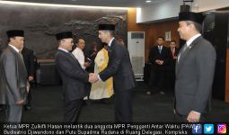 Zulkifli Hasan Ajak Anggota MPR Konsisten Membela Rakyat - JPNN.com