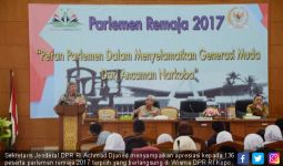 Sekjen DPR Apresiasi 136 Perserta Parlemen Remaja 2017 - JPNN.com