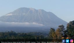 Gunung Agung Meradang, Warga Manula dan Hamil Didata - JPNN.com