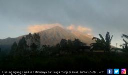 Aktivitas Vulkanik Gunung Agung Turun, Rekahan Tambah Lebar - JPNN.com