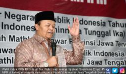 Wakil Ketua MPR Dukung Pemutaran Film G 30 S PKI - JPNN.com