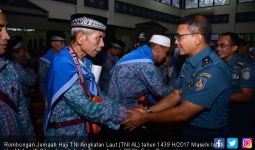 Rombongan Jemaah Haji TNI AL Tiba di Tanah Air - JPNN.com