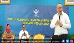 Menunggu Perintah Jokowi untuk Tertibkan Bahasa Asing - JPNN.com