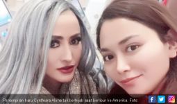 Berlibur ke Amerika, Cynthiara Alona Kok Lepas Hijab?  - JPNN.com