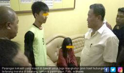 Dua Sejoli Ketahuan Kubur Janin di Belakang Rumah si Cewek - JPNN.com