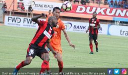 Strategi Pelatih Persija tak Jalan, Persipura Menang Telak - JPNN.com