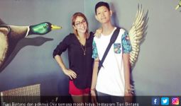 Pesan Terakhir Adik Artis Pop Bali Tiari Bintang - JPNN.com