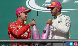Ferrari Pilih Sebastian Vettel Ketimbang Lewis Hamilton - JPNN.com