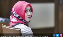 Angelina Sondakh Ciptakan Lagu tentang Mendiang Adjie Massaid, Judulnya.. - JPNN.com