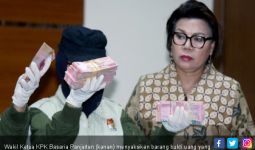 KPK Periksa Anang dan Belasan PNS Nganjuk - JPNN.com