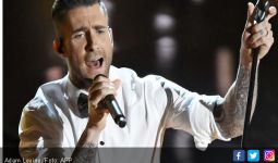 Dikabarkan Selingkuh, Adam Levine Beri Penjelasan Begini - JPNN.com