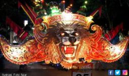 Masyarakat Sumenep 'Tumplek Blek' di Parade Musik Tong-Tong - JPNN.com